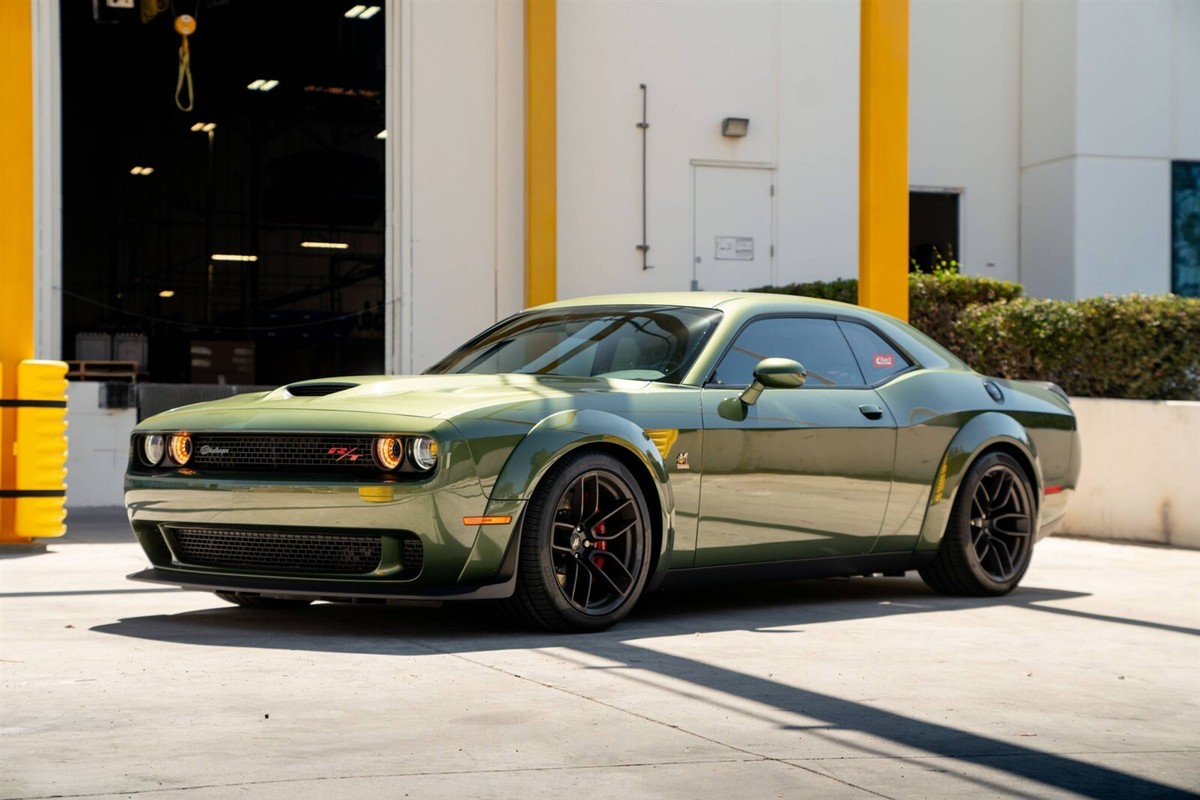 Eibach　チャレンジャーワイド 2015-2022 Dodge Challenger