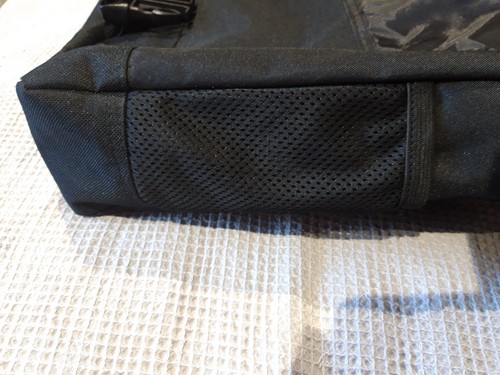 Kickers Black Laptop Shoulder Bag Satchel with Cushioned Laptop Sleeve VGC - 第 10/16 張圖片