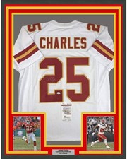 Jamaal Charles Cards and Memorabilia Guide 64