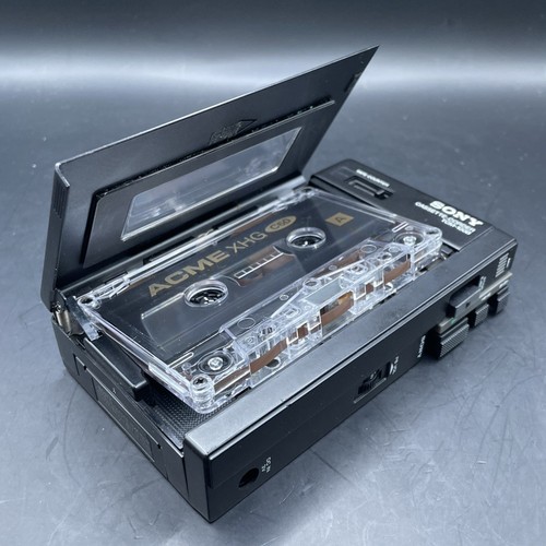 Sony TCM-100B Successor Model Cassette Recorder Walkman Used Excellent Condition - Picture 7 of 9