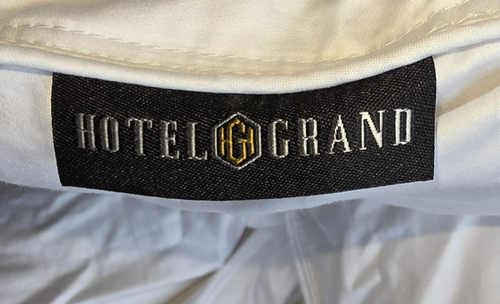 Hotel Grand Ganzjahres Feder- und Daunendecke - weiß - King Size 108 x 98 Zoll - Bild 4 von 5