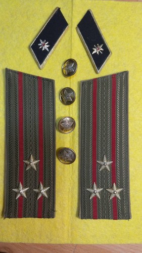 Original Soviet military shoulder straps of a colonel of the USSR. Complete set