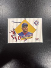 2001 Fleer Tradition Diamond Tributes Embossed Ivan Rodriguez Texas Rangers #7DT