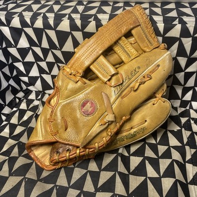 Mizuno MT1000FB Professional Baseball Glove Right Hand Throw E-Z Pocket RHT Read