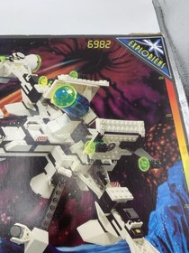 LEGO System Space Exploriens 6982 95% Complete w/ Box Vintage 1986 Ship