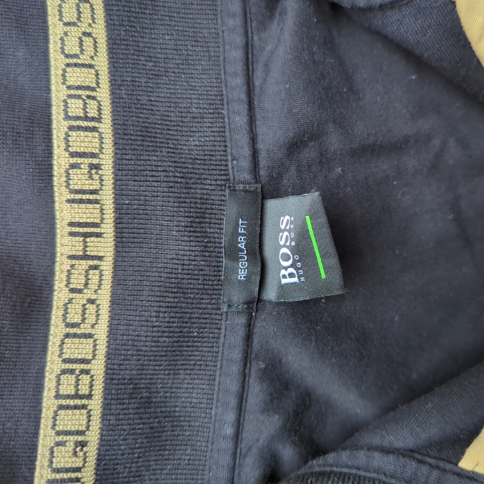 HUGO BOSS Cotton Jumper Sweater Size Medium Rare Black with Gold trim Half zip image 8