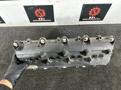 DODGE CHALLENGER 6.4L R/T SCAT PACK 10-24 OEM ENGINE CYLINDER HEAD VALVE COVER - Picture 4 of 7