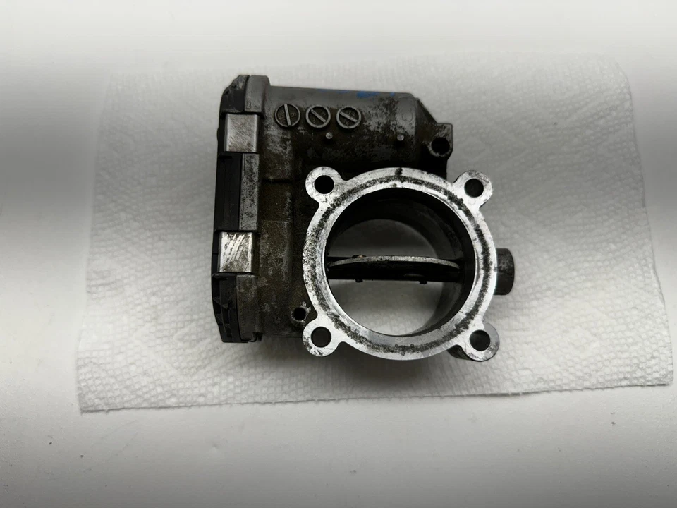 Carrocería de acelerador genuina barata para Mercedes-Benz SLK230 2000-2004 C230 2003-2005 Foto 3 de 4