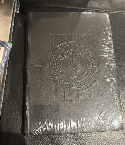 Bon Jovi 2013 Australian VIP Package Leather Diary Photo Tour Book Lanyard - Picture 13 of 17
