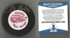 Sid Abel Signed Detroit Red Wings Trench Puck Beckett COA Signed In Gold
