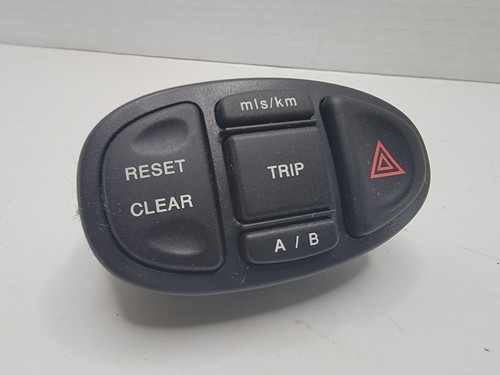 00-02 Jaguar S-Type Hazard Switch Trip Button Unit Black Plastic OEM Part 45099