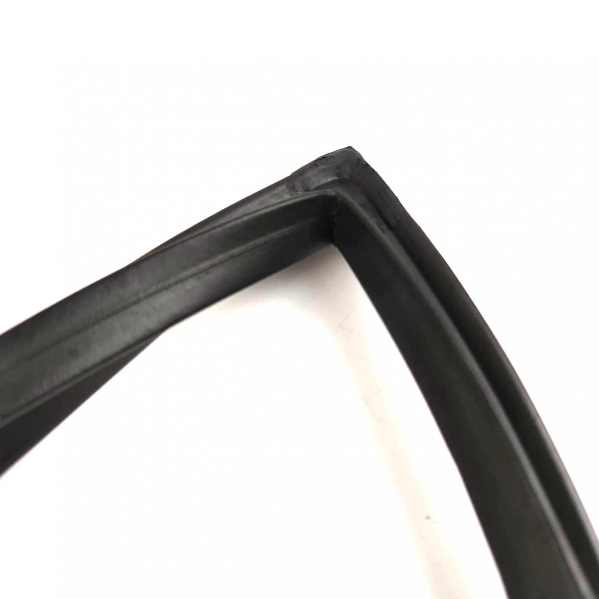 Door Rubber Seal Weatherstrip Front LH+RH Fits Toyota KE10 2D Sedan 196670 E05 eBay