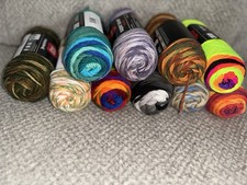 Partia czerwonego serca Super Saver w paski i 1 pętla i nić Zobacz zdjęcia, aby uzyskać informacje