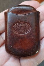 REAL SADDLERS LEATHER VESTA CASE AND MATCH STRIKE