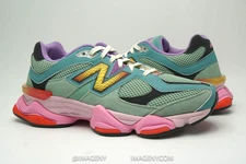 NEW BALANCE 9060 SIZE 10 WARPED MULTI-COLOR GREEN RED U9060WRB