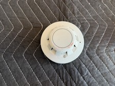 Apollo 55000-350 APO Series 60A Photoelectric Smoke Detector w/ Base USED