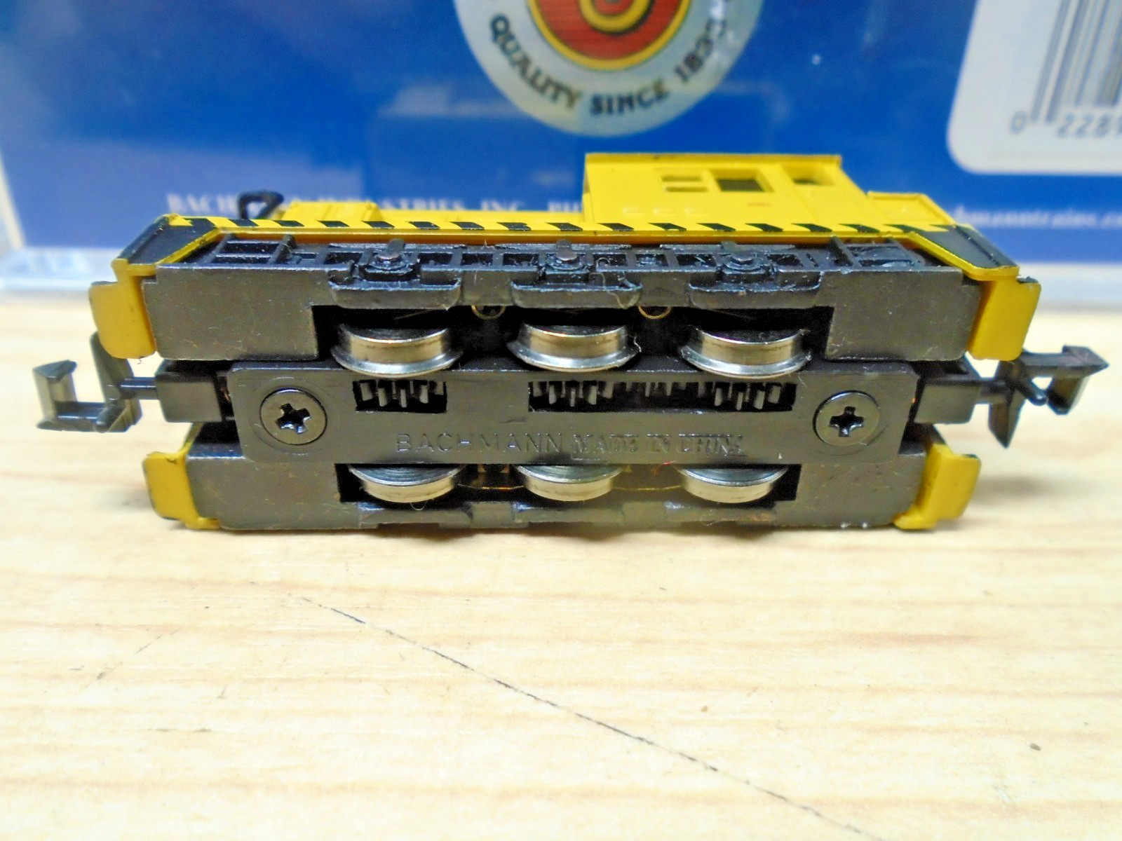 Bachman N Scale 60089 MDT Plymouth Diesel Loco Runs/Lights NMRA Couplers OB