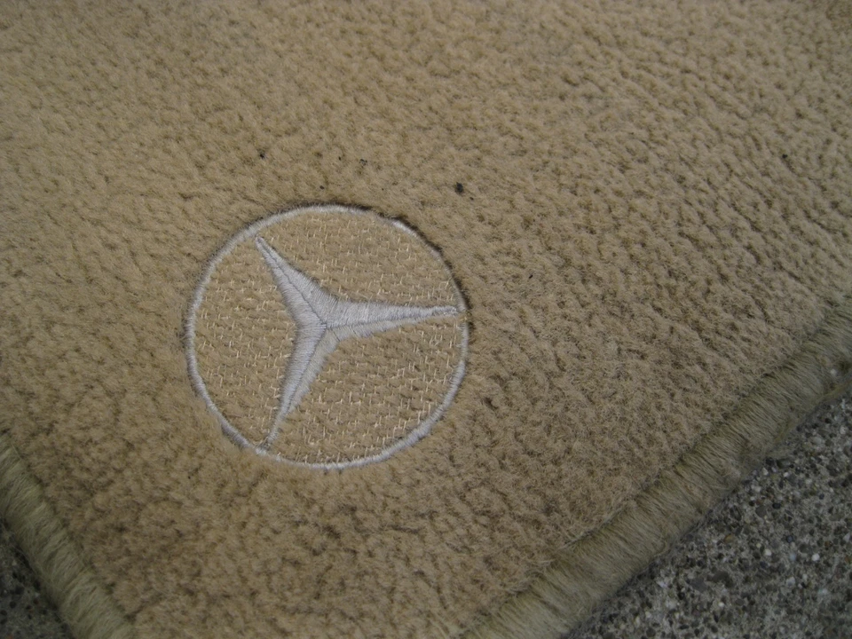 1992-1999 Mercedes-Benz W140 Floor Mats S320 S500 400SEL 500SEL S600 S420 Beige Foto 3 de 4