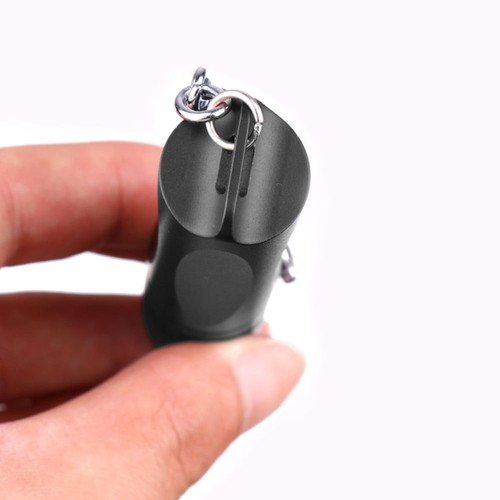 Torcia Portatile Portachiavi LED Torcia Bambino Piccola Tasca Luminosa - Foto 4 di 12