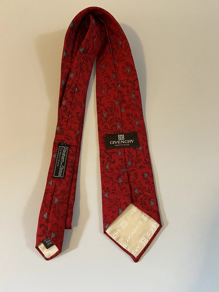 Corbata de seda floral roja Givenchy hecha en Italia Foto 4 de 4