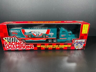 1998 Racing Champions 1:64 Scale Racing Team Transporter First Plus Racing NIB