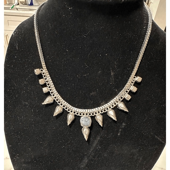 Silver toned pointed rhinestone statement necklace - image 2