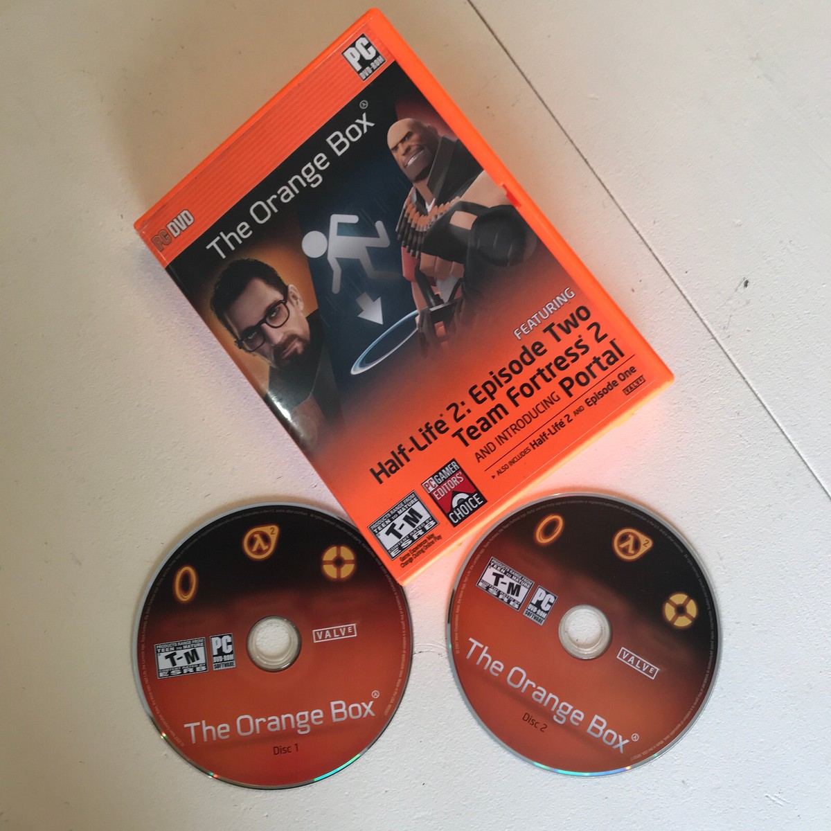The Orange Box With Complete Video Game Discs for the PC