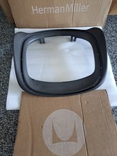Herman Miller Aeron Classic Size B SEAT FRAME,,,graphite in Color ,NO CRACKS