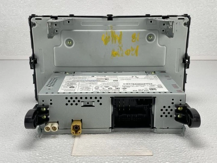 Receptor de radio reproductor de CD con pantalla de 6,5" VOLKSWAGEN TIGUAN 2018-2020 ORIGINAL OEM Foto 3 de 4