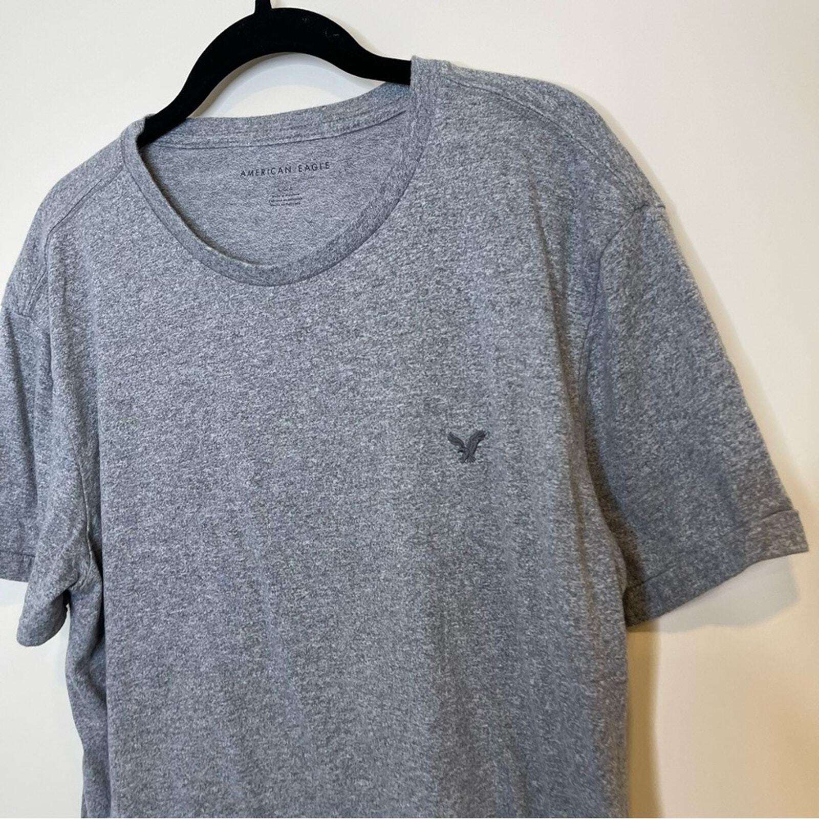 American Eagle Outfitters Gray Basic Short Sleeve… - image 4