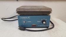 Cole-Parmer Magne-4 4820-10 Magnetic Stirrer