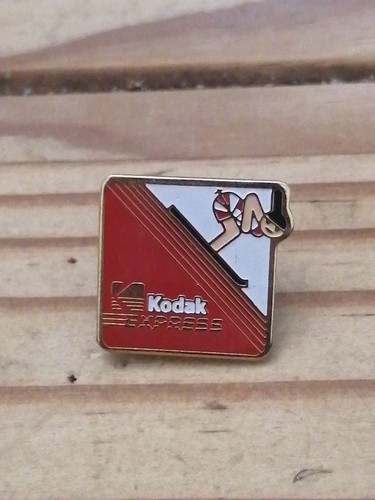Pins JO Hiver Albertville 92. Pins JO Kodak. Anneaux Olympiques. Couleur Or. Pins Jeux Olympiques 1992. Etat Neuf - Collection