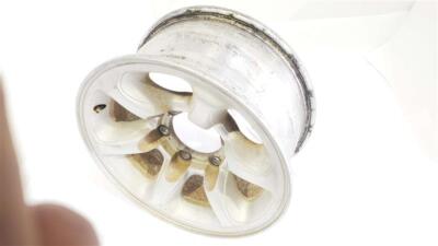 Used Wheel fits: 1998 Mitsubishi Montero sport 15x7 aluminum Grade B