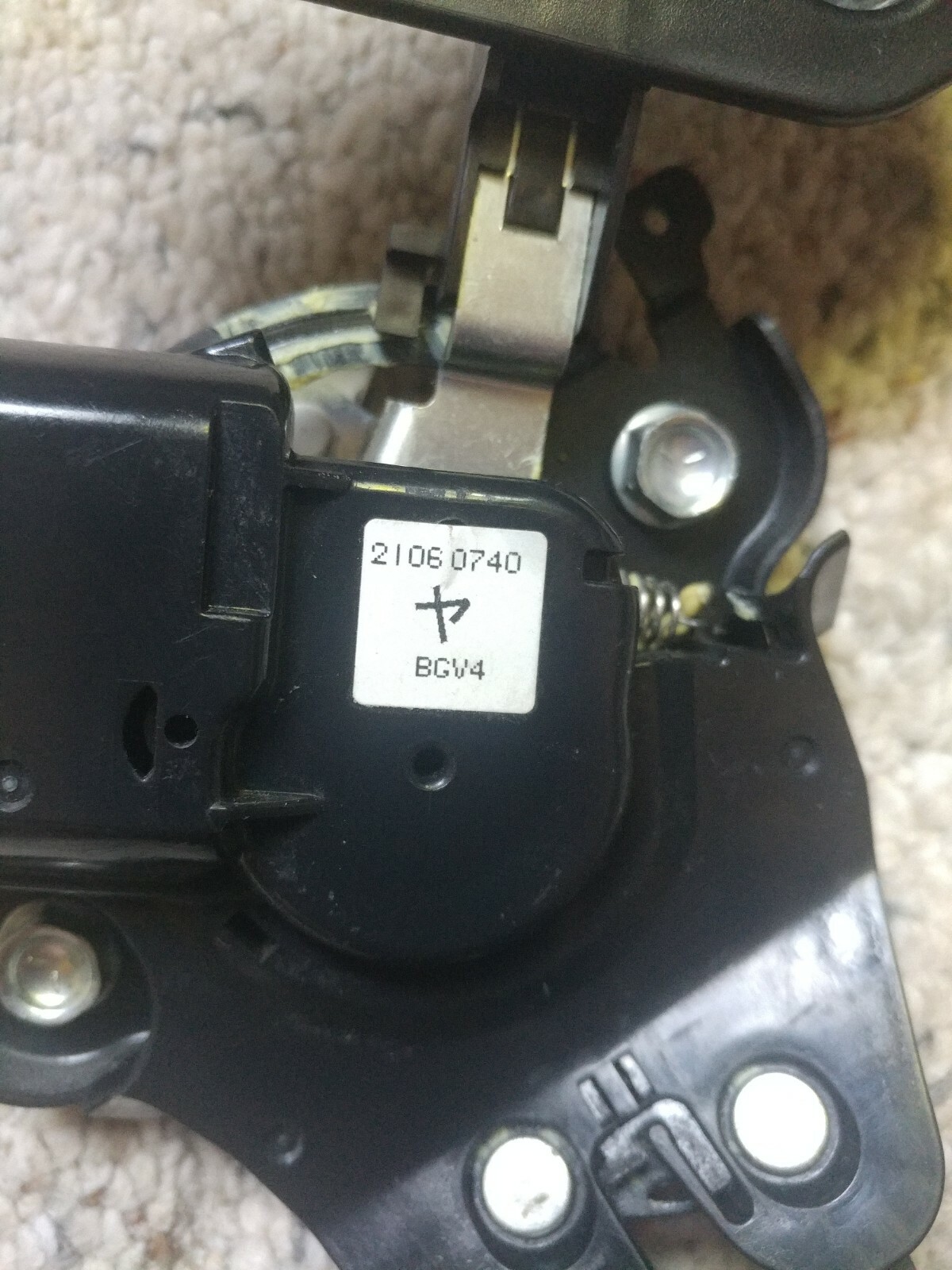 20102013 MAZDA 3 SEDAN TRUNK LATCH POWER LOCK ACTUATOR RELEASE MAZDA3
