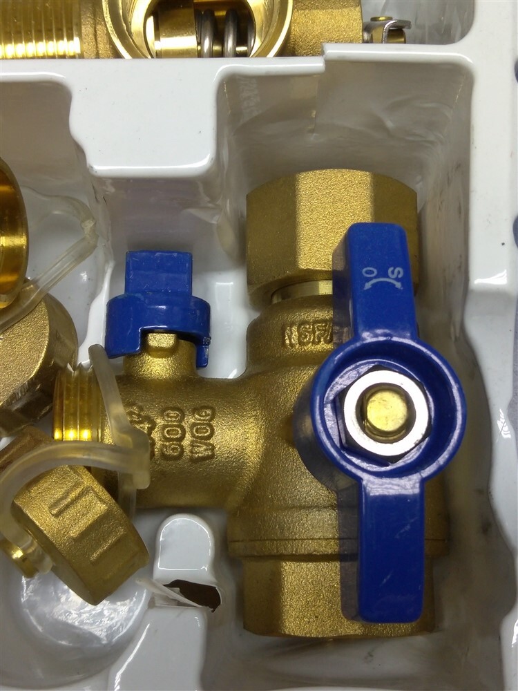 Rheem RTG20326 Brass Tankless Water Heater Service Valve Kit, 3/4 