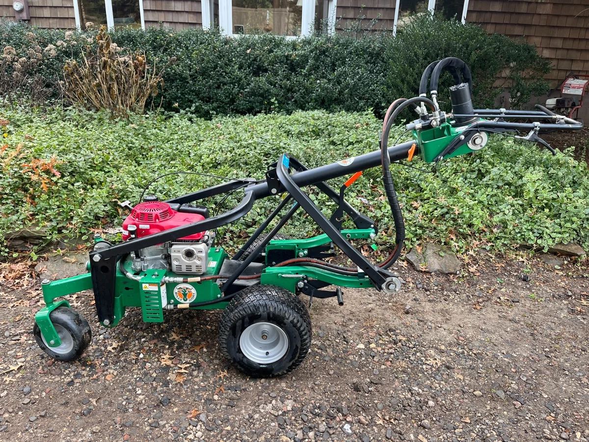 Self propelled 2024 post hole digger