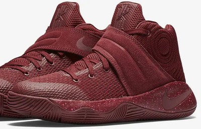 Nike Kyrie 2 Red Velvet 819583-600 Men Size