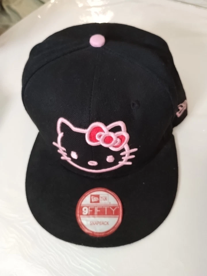 NUEVA ERA HELLO KITTY SANRIO SOMBRERO Damas Negro y Rosa🩷 Snapback Talla Única Foto 2 de 4