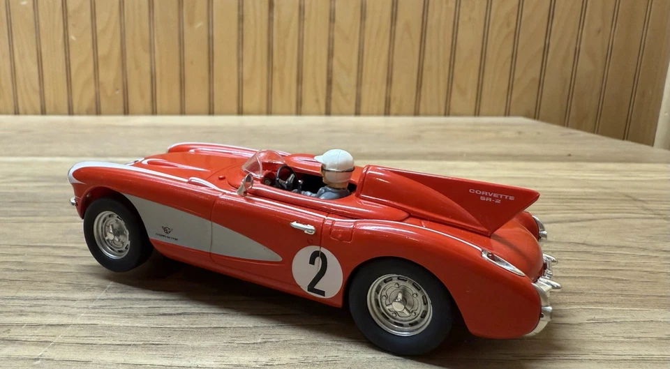 Clásico Corvette SR-2 Coche Ranura 1/32 Funciona Bien Rojo Corvette Ninco Foto 4 de 4