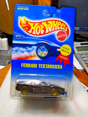 Hot Wheels Collector #35 Ferrari Testarossa with Gold Lace Wheels