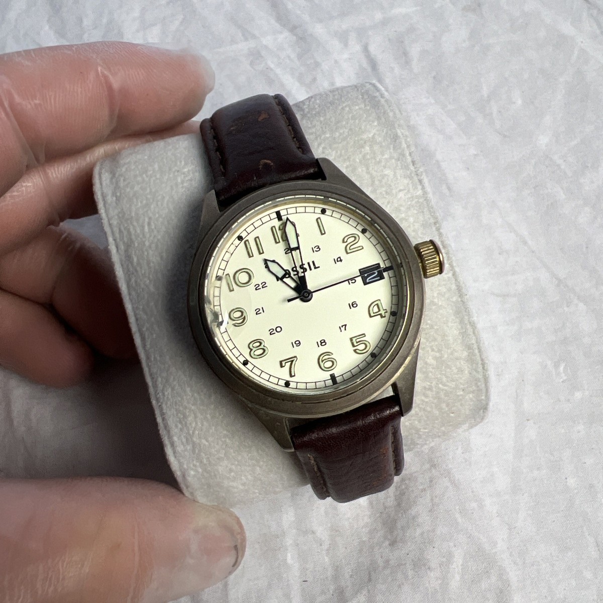Fossil Watch Needs DE-1001 1341203 10ATM New Battery (read) | eBay