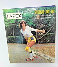 TAPEX Stereo GO - GO FM Receiver Personal Radio 9 volt with Box - Clean