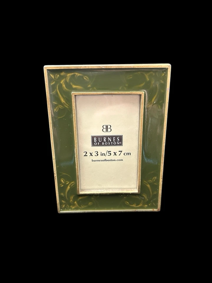 Enamel Photo Frame Burnes of Boston Easel Tabletop Cranberry & Sage Set of 2 - Image 3 of 4