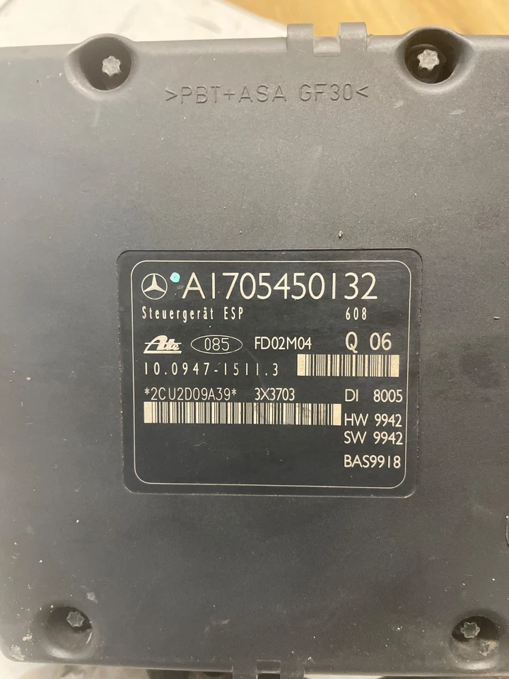 01-04 Mercedes R170 SLK320 SLK230 ABS Anti Lock Brake Pump Module 1705450132 OEM - Image 2 of 4