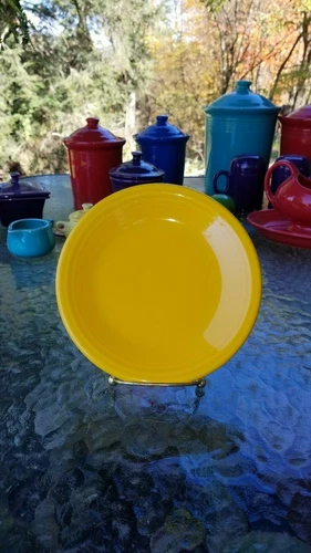 SALAD PLATE daffodil yellow NEW HOMER LAUGHLIN FIESTA 7 1/4"