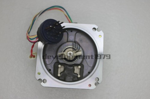 NEU 1 Stück Mitsubishi Servomotor Encoder OSE104