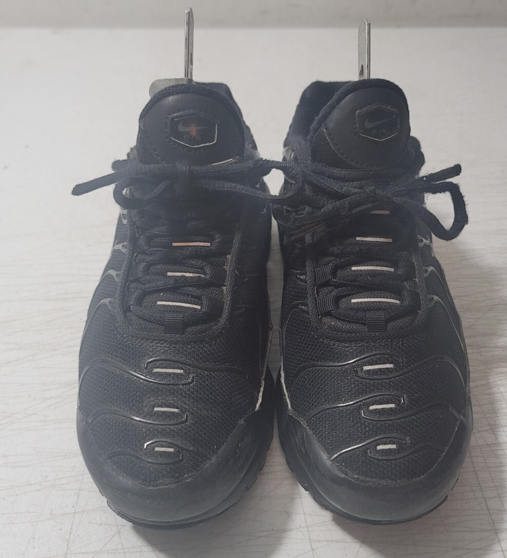 New Nike Air Max Plus GS 'Triple Black' US 4.5Y 6 Womens