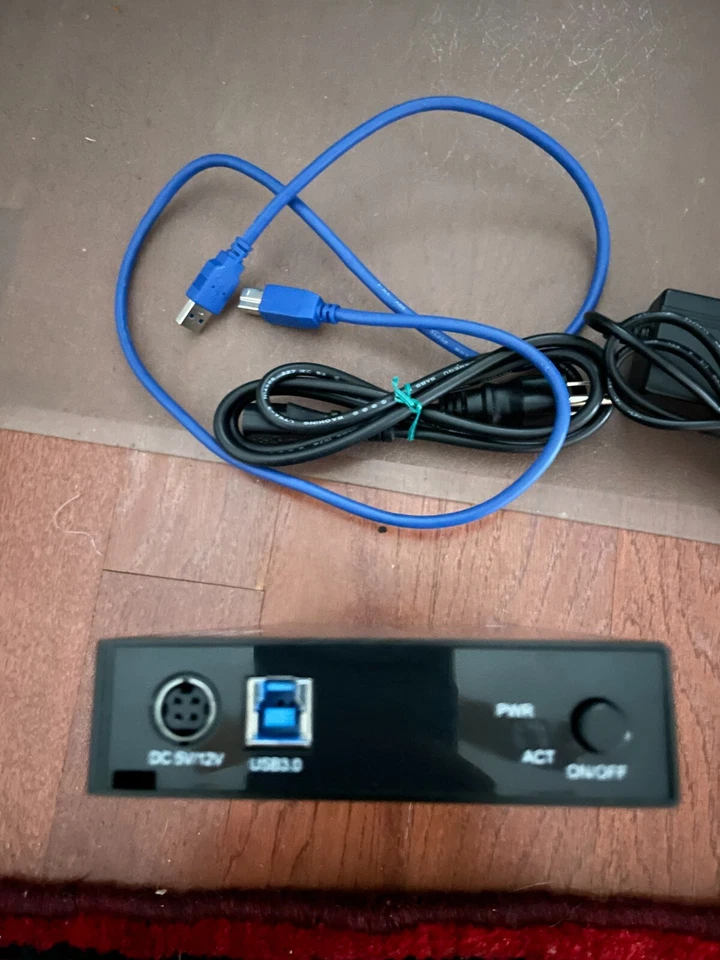 Bytecc 3.5" SuperSpeed USB 3.0 to SATA I,II,III Tool Less HDD External Enclosure - Image 2 of 2