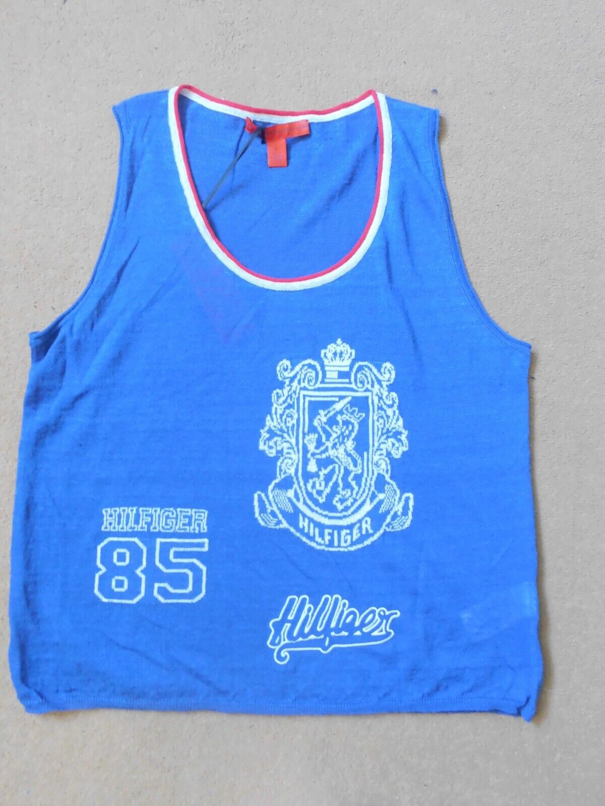 Picture 1 of 2
