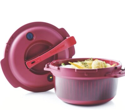 Tupperware Microwave Pressure Cooker w/Instruction Booklet 3 Qt/3 L Pomegranate